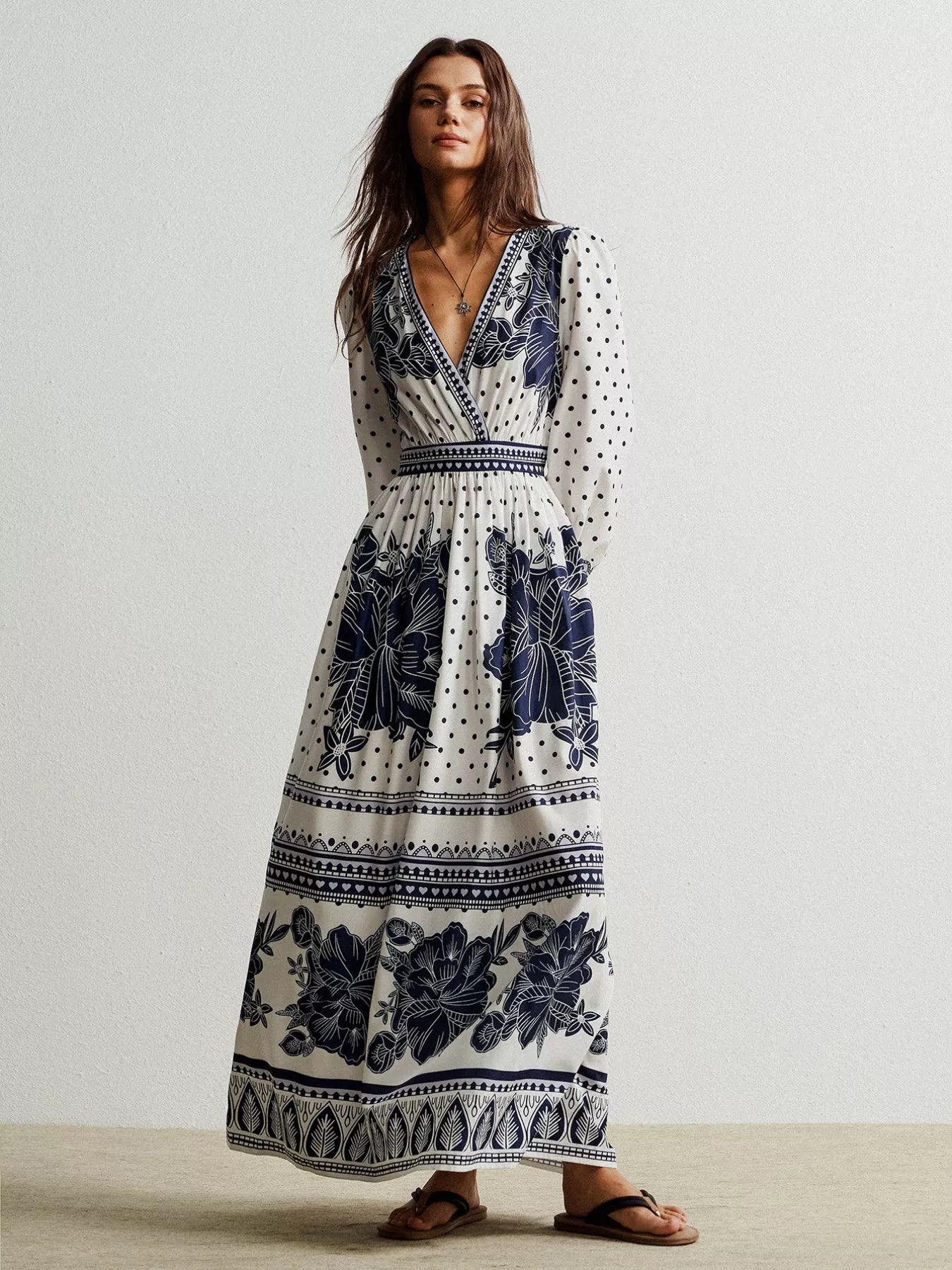 Floral print long sleeve maxi dress with v-neck and patterns