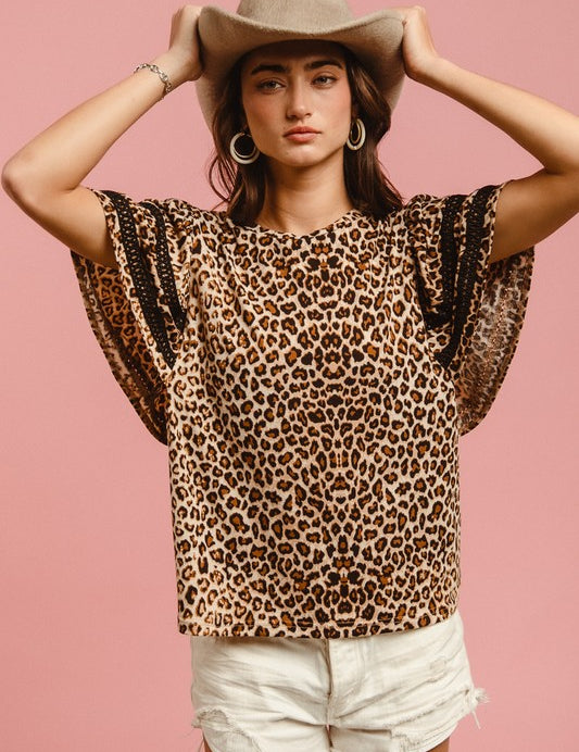 BiBi Leopard Crochet Trim Round Neck Short Sleeve Top Leopard