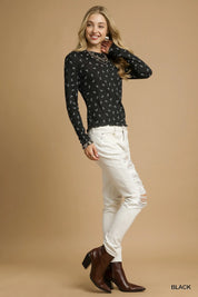 Umgee Bow Print Lightweight Knit Top | Knit Tops Daverri Fashions