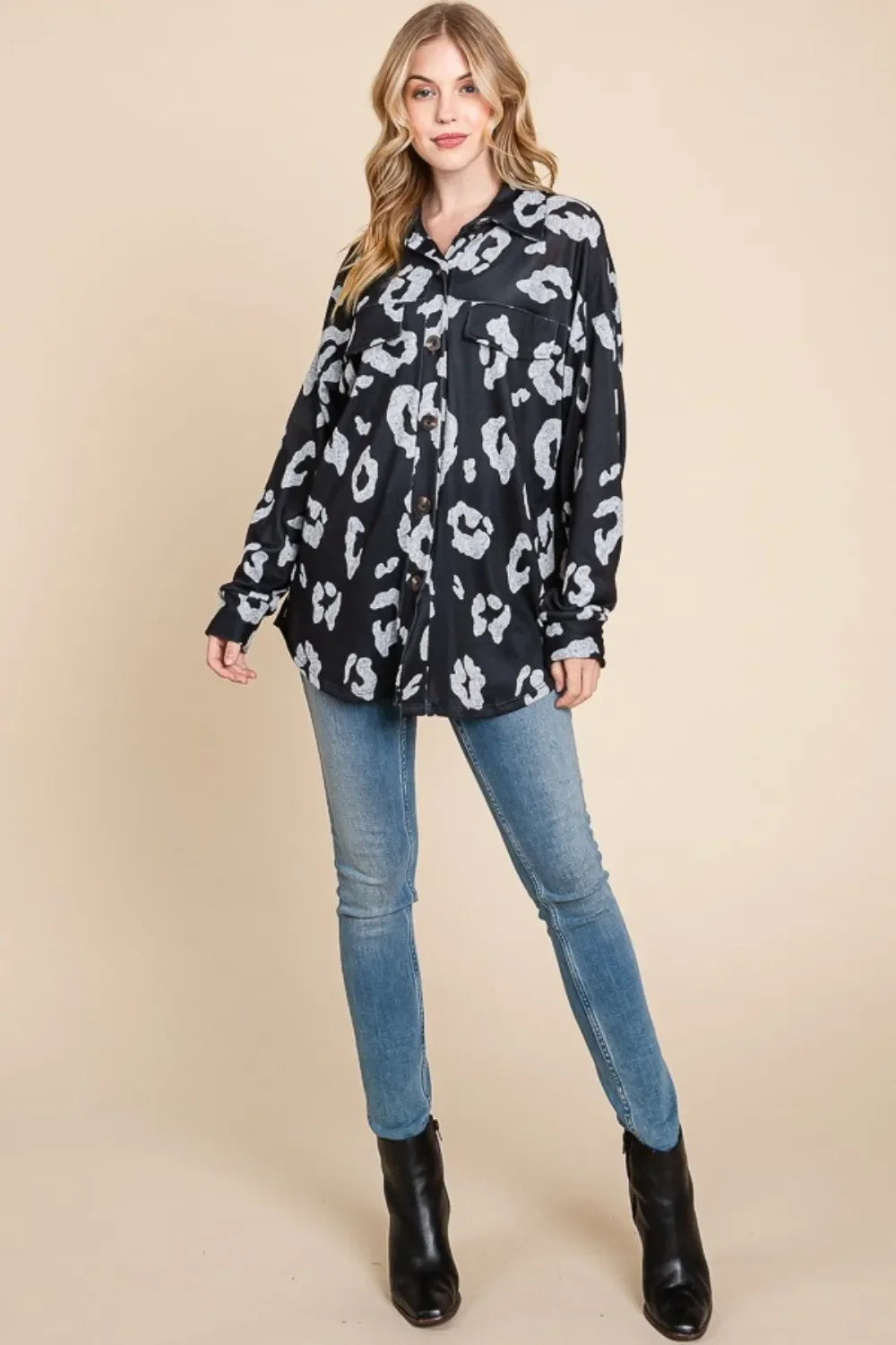 Black and white animal print long-sleeve Bombom shacket blouse