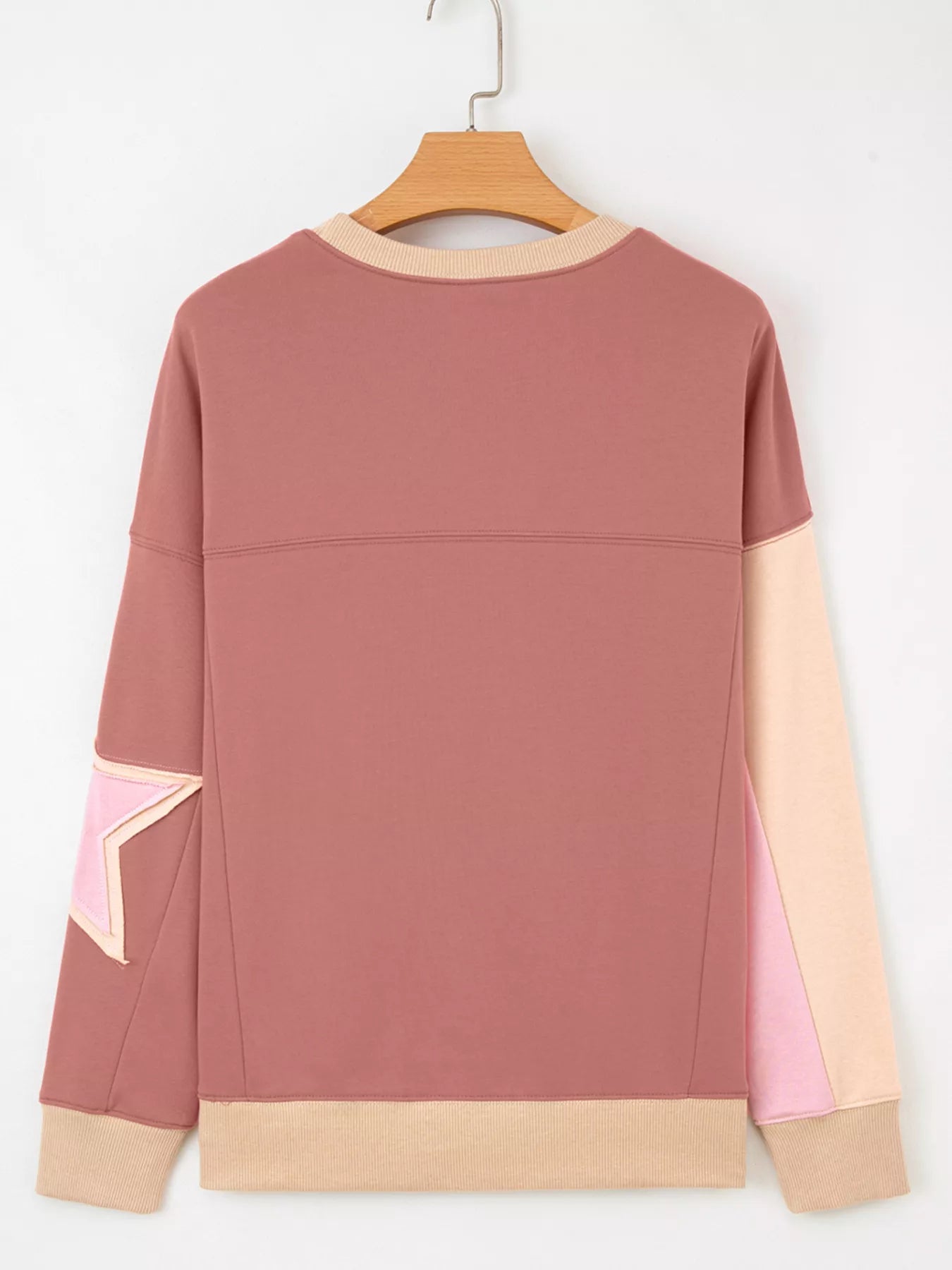 Contrast Star Patchwork Exposed Seam Uneven Hem Drop Shoulder Sweatshirt | Sweatshirts Daverri Fashions