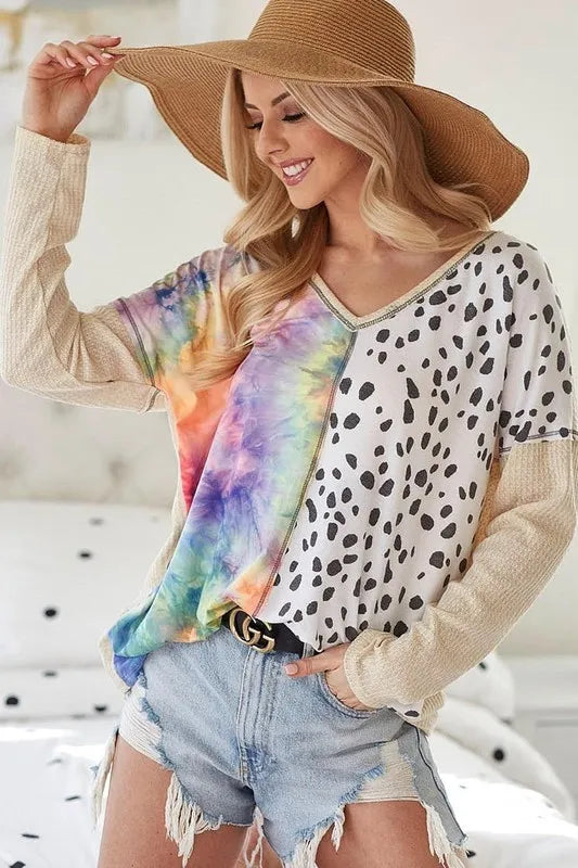 BiBi Print Block V Neck Top with Contrast Stitching Tops