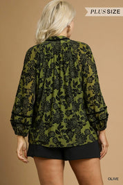 Umgee Full Size Floral Velvet Blouse with Balloon Sleeves Plus Size | Blouses Daverri Fashions