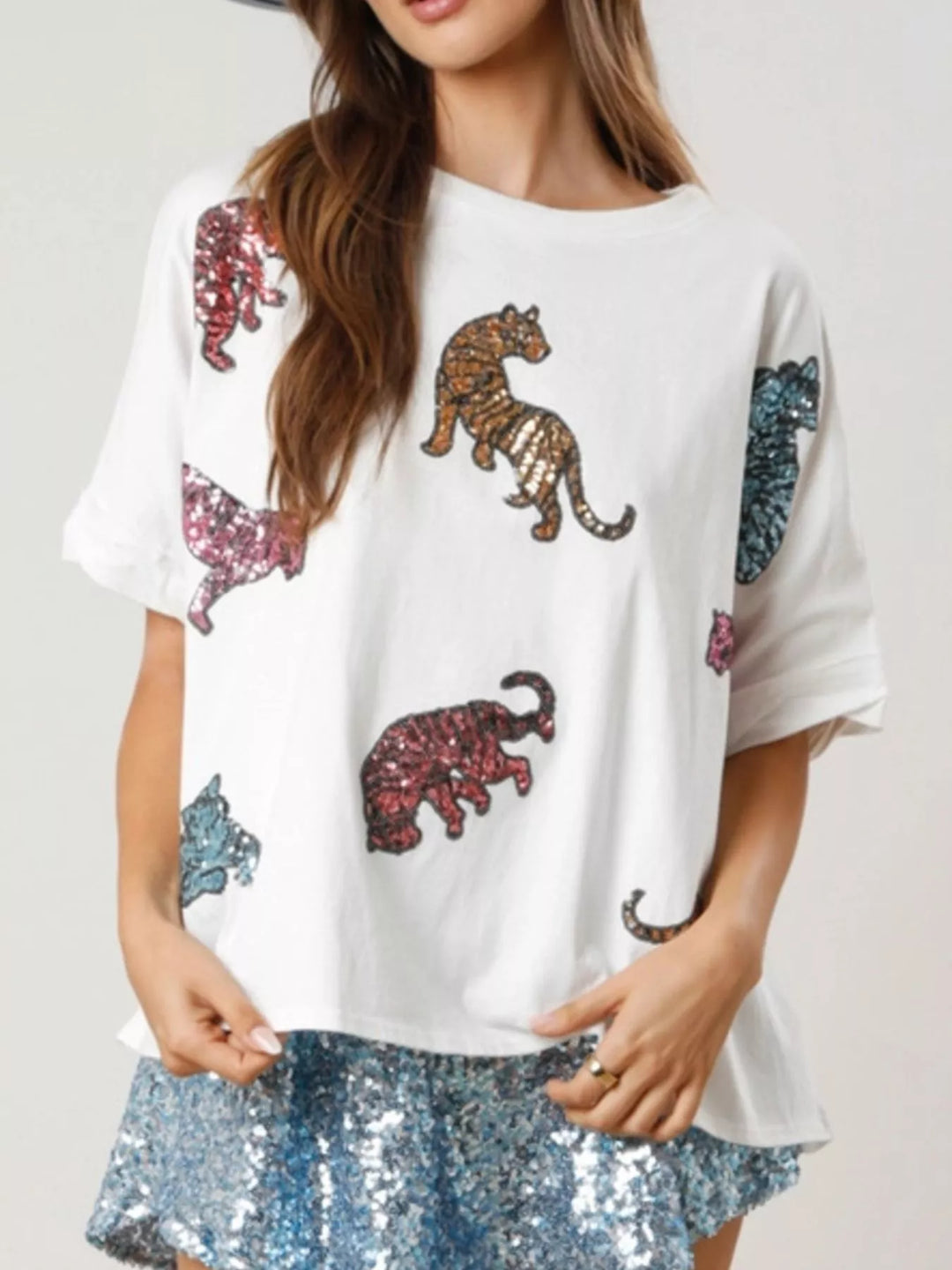 White Sequin Tiger Round Neck T-Shirt | T-Shirts Daverri Fashions