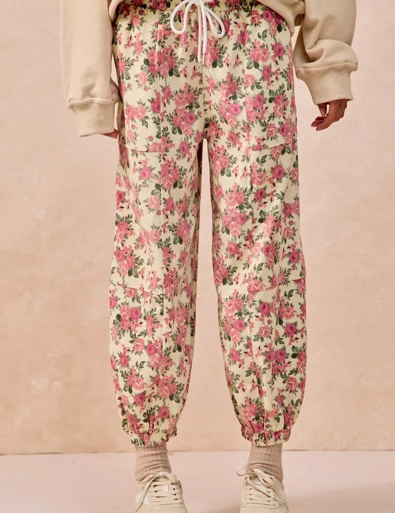 CREAM PINK BiBi Floral Printed Twill Drawstring Jogger Pants With Elastic Band | Joggers Daverri Fashions