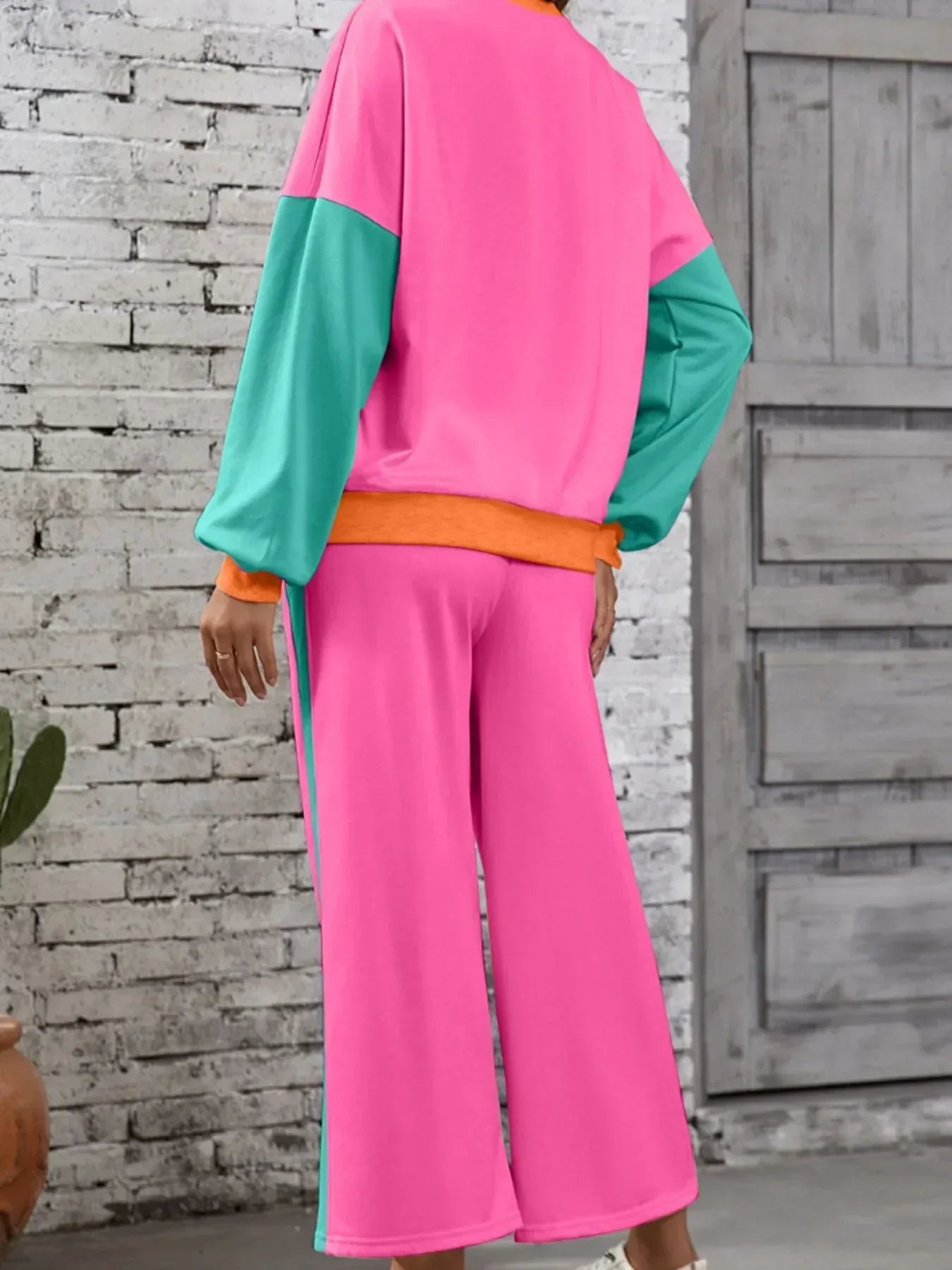 Color Block Round Neck Top and Pants Set - DAVERRI FASHIONS