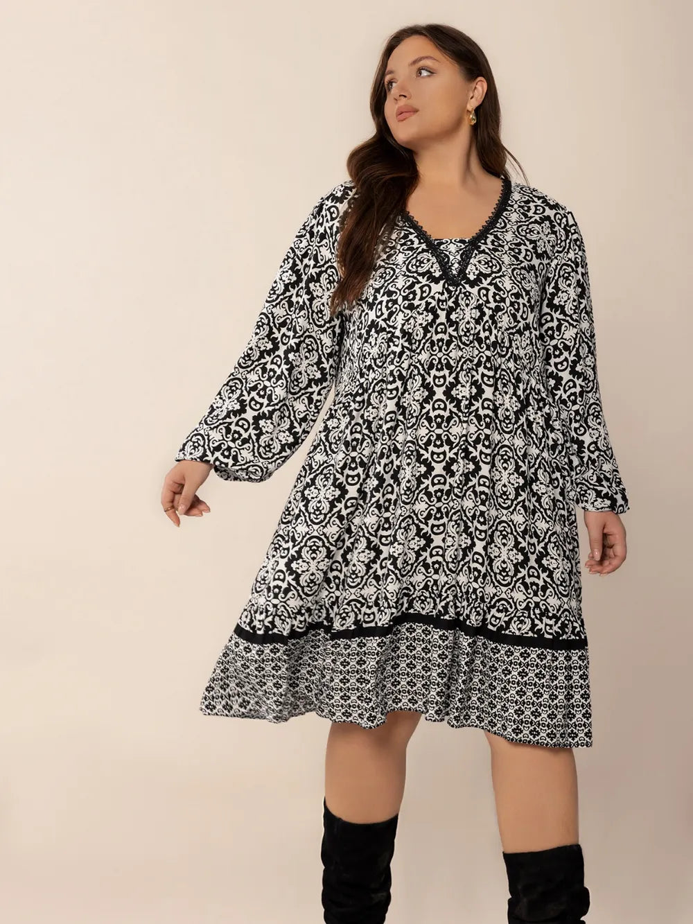 Black Plus Size Lace Detail Printed Balloon Sleeve Dress | Daverri Fashions