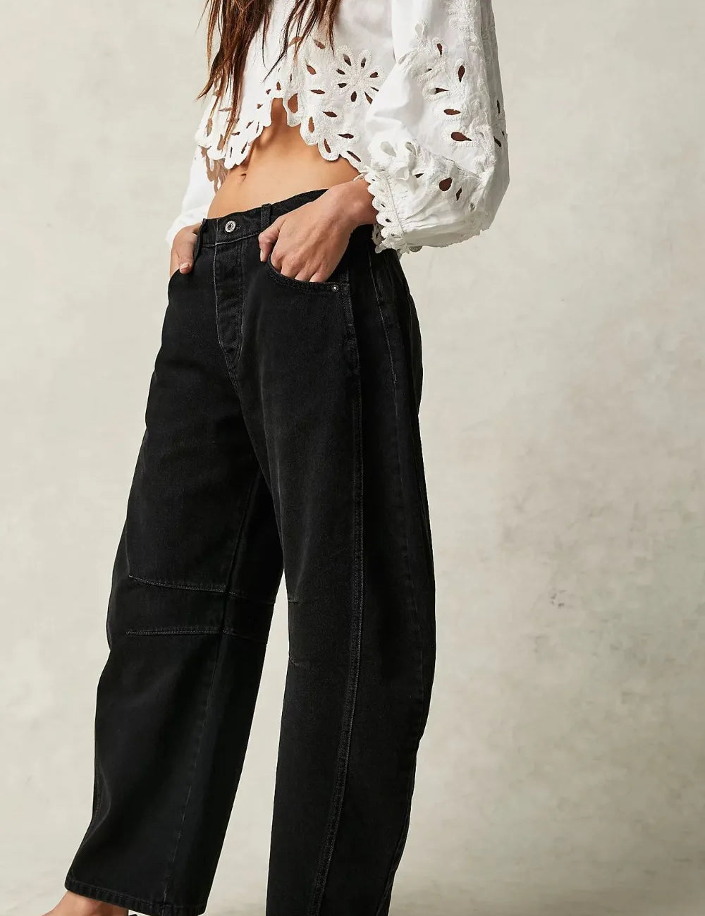 Retro Barrel Jeans with Pockets | Jeans Daverri Fashions