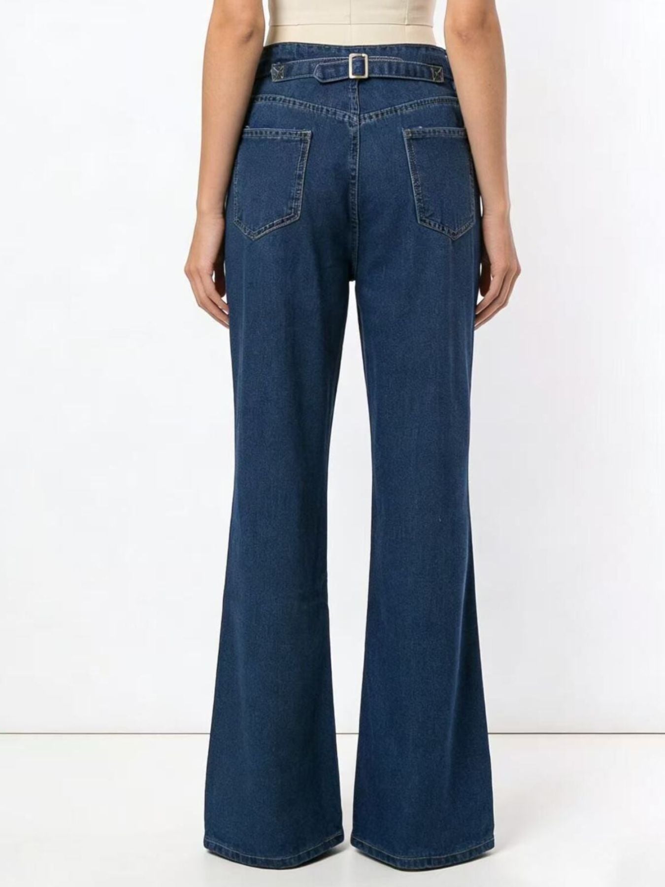 Daverri high-waisted wide leg jeans in dark blue denim with silver buckle