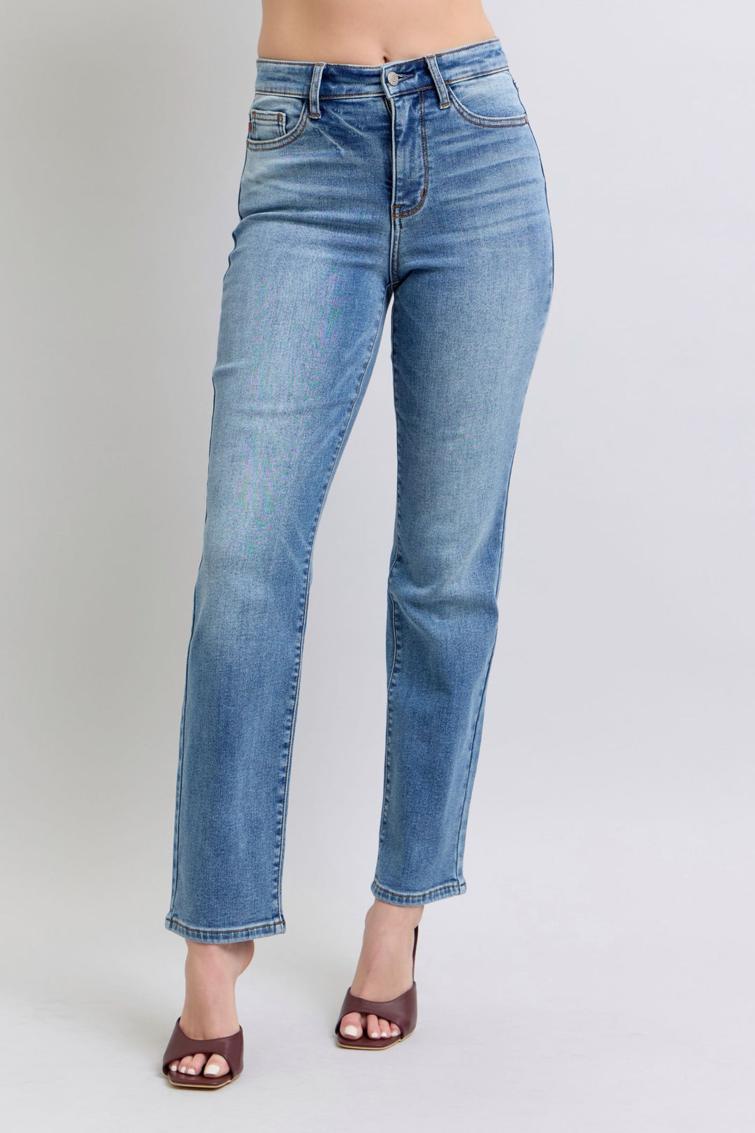 Judy Blue Full Size Run Vintage Wash Thermal Straight Jeans Medium