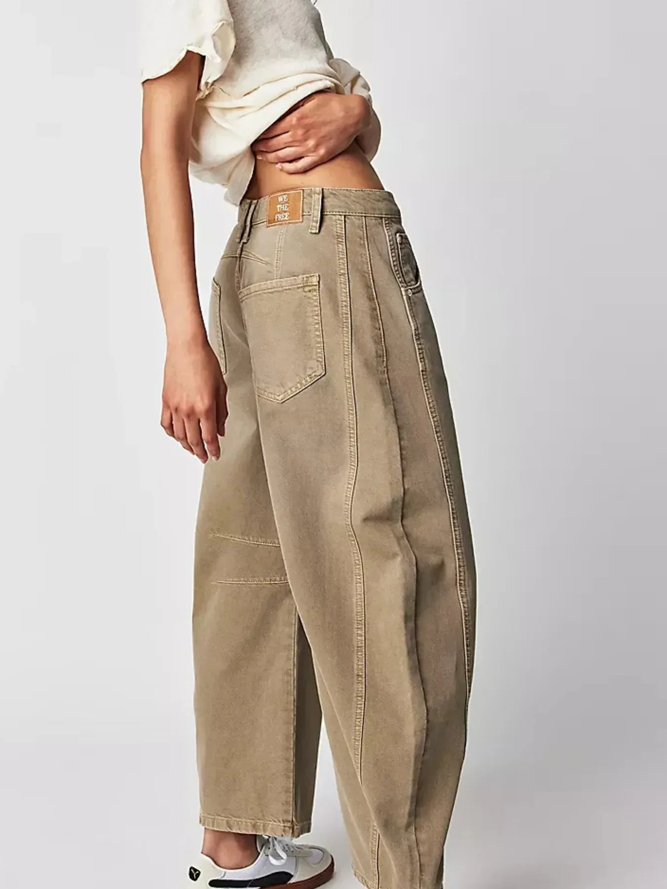 Wide Leg Relaxed Fit Barrel Jeans - DAVERRI FASHIONS