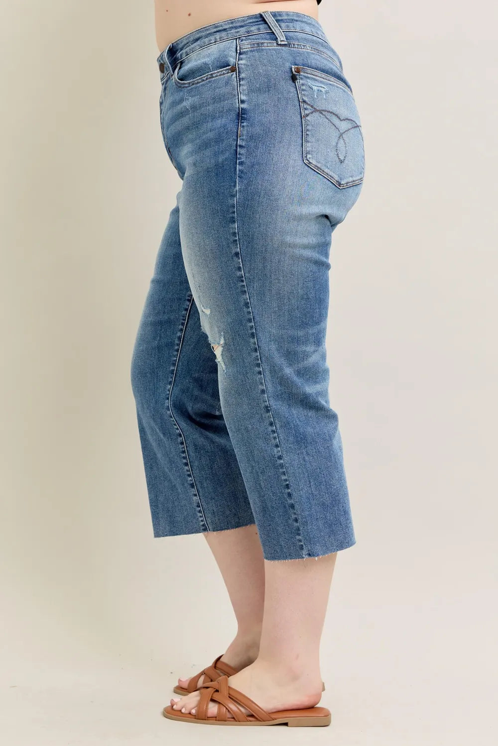 Judy Blue Plus Size High Waist Back Destroy & Raw Cut Hem Crop Wide Jeans