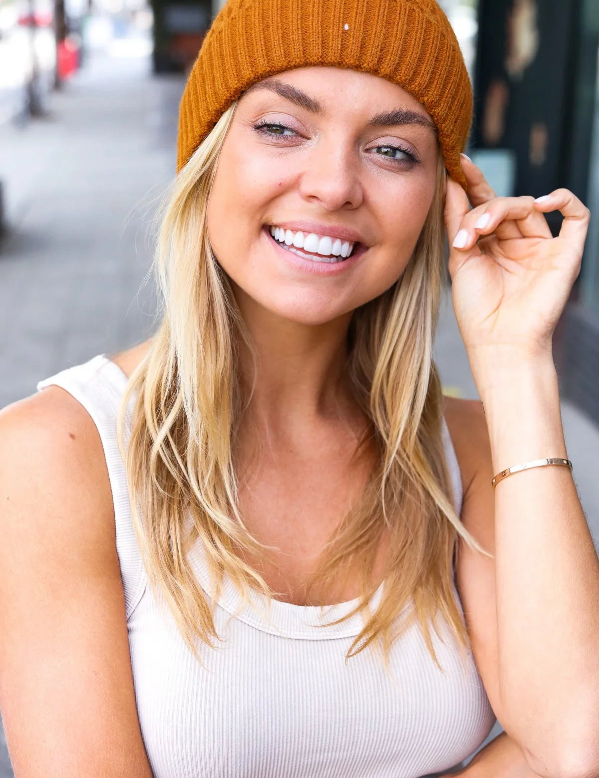 Camel Cable Knit Beanie | Daverri Fashions