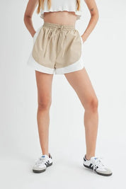 MABLE Drawstring Waist Contrast Trim Detail Shorts | Shorts Daverri Fashions