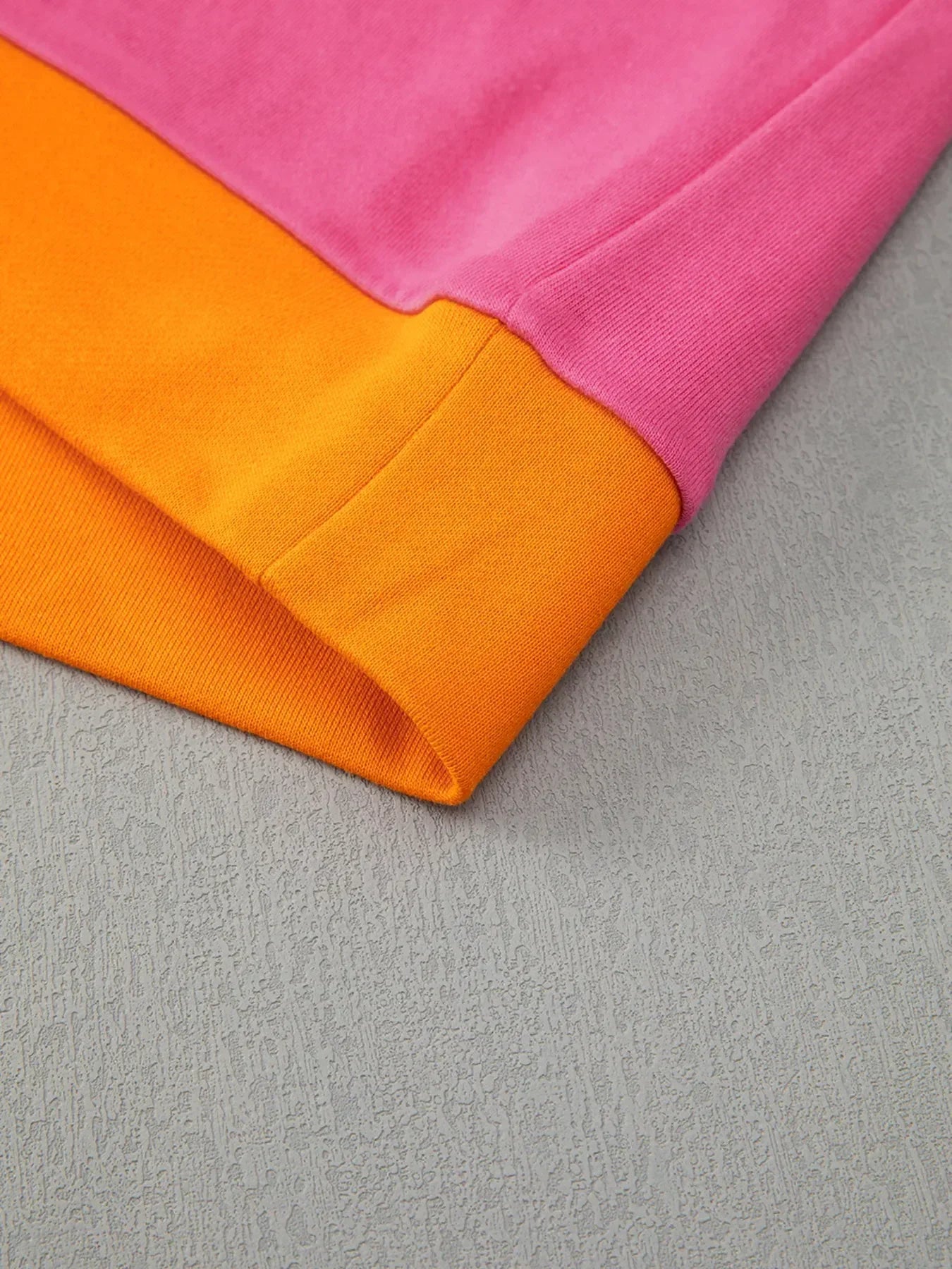 Color Block Round Neck Top and Pants Set - DAVERRI FASHIONS