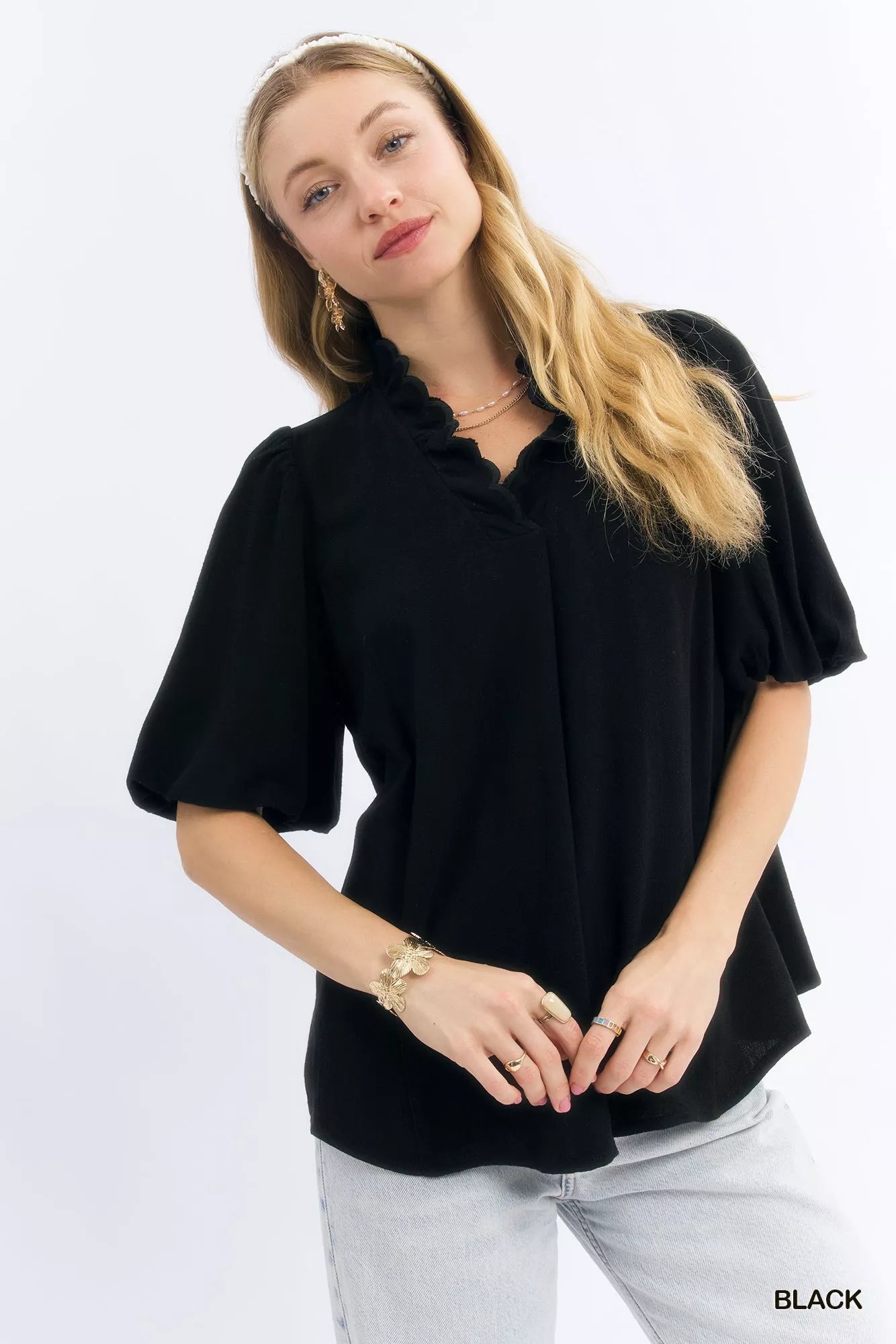 Black Umgee Linen Scallop Trim V-Neck Blouse | Daverri Fashions