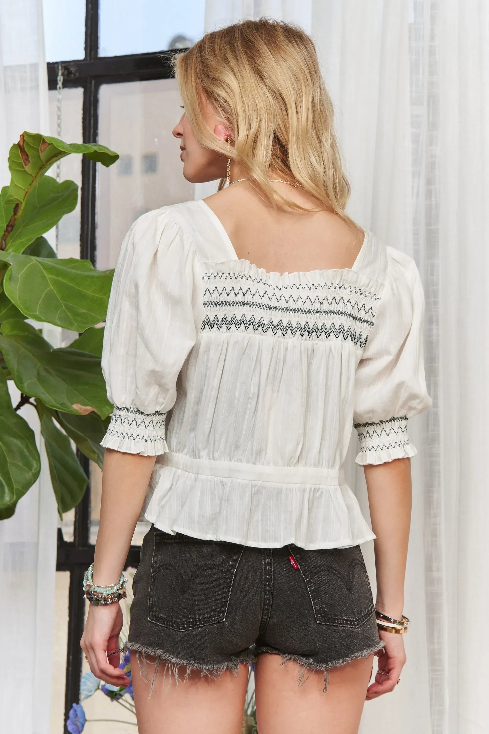 ADORA Smocked Puff Sleeve Peasant Blouse - DAVERRI FASHIONS