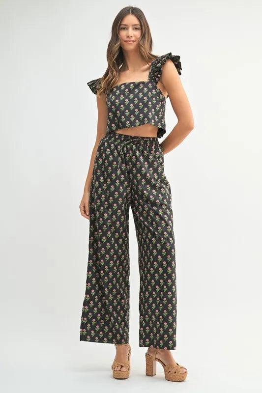 Black MABLE Floral Print Ruffle Top and Pants Set | Outfit Sets Daverri Fashions