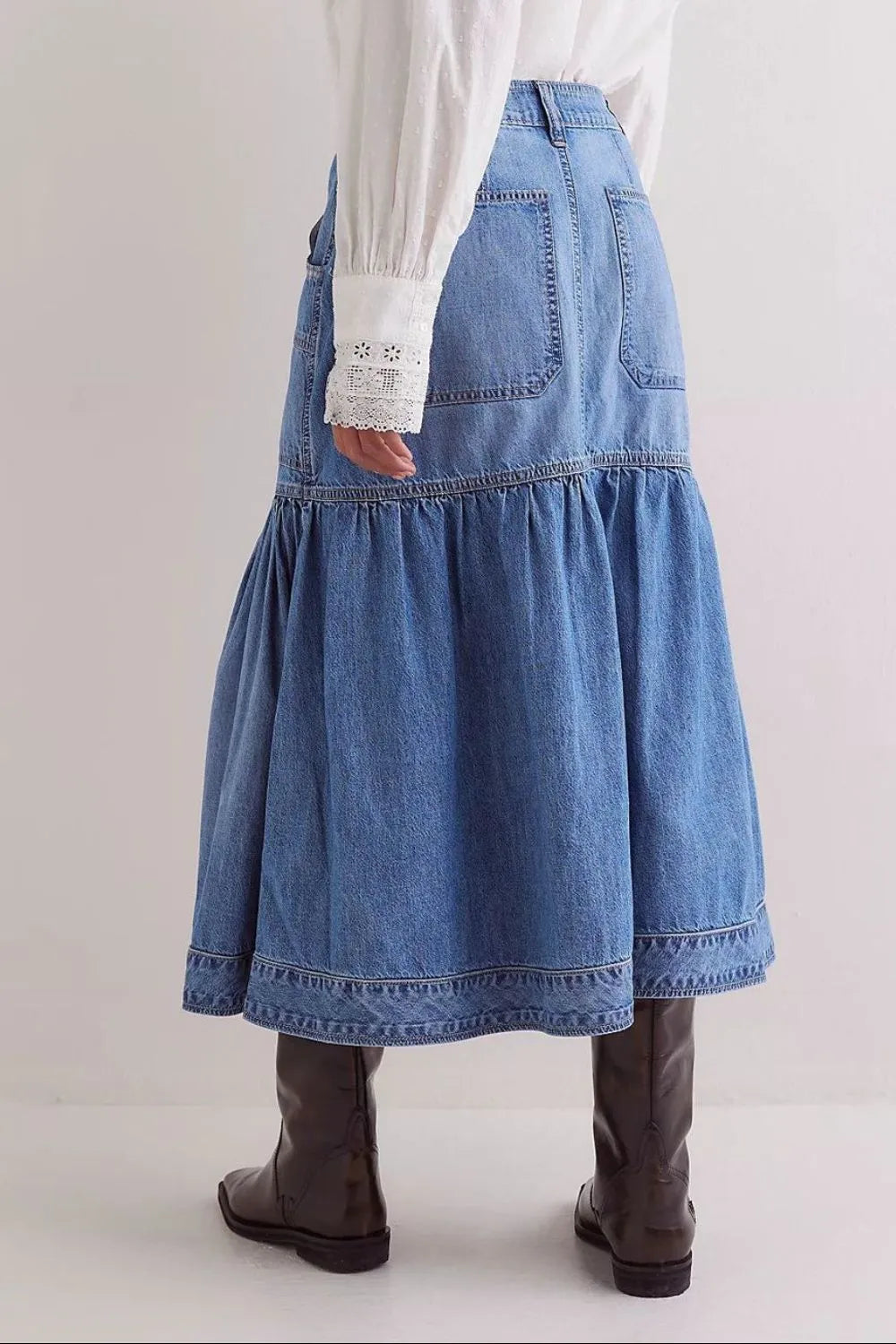 Daverri midi denim skirt in medium wash with tiered flare and back pockets