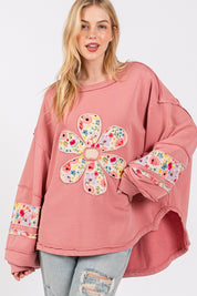 SAGE + FIG Daisy Patch Applique Long Sleeve Sweatshirt ROSE PINK