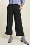 Davi & Dani black wide-leg mid-rise pants in flowing fabric with side pockets