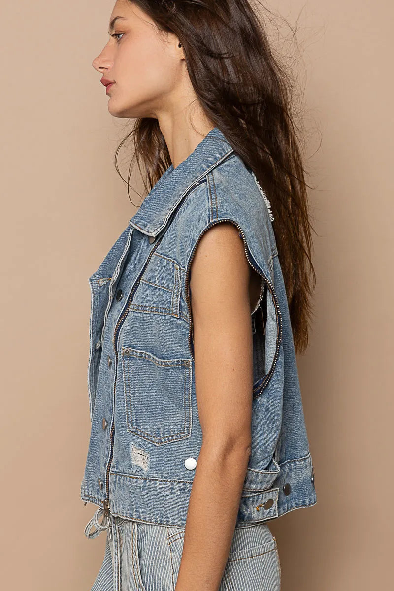 POL Cropped Denim Jacket with Functional Zipper Detail Denim Jackets
