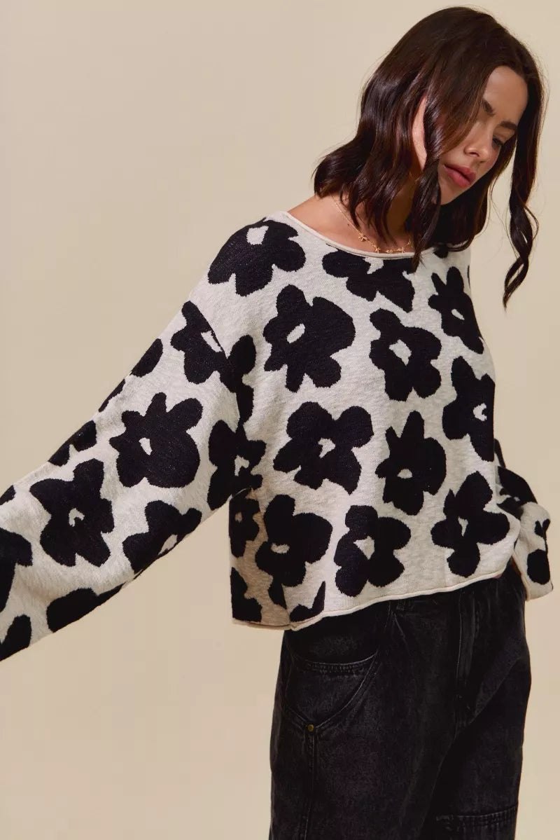 SO ME loose fit flower lightweight sweater top in cozy off-white knit with bold black floral patterns