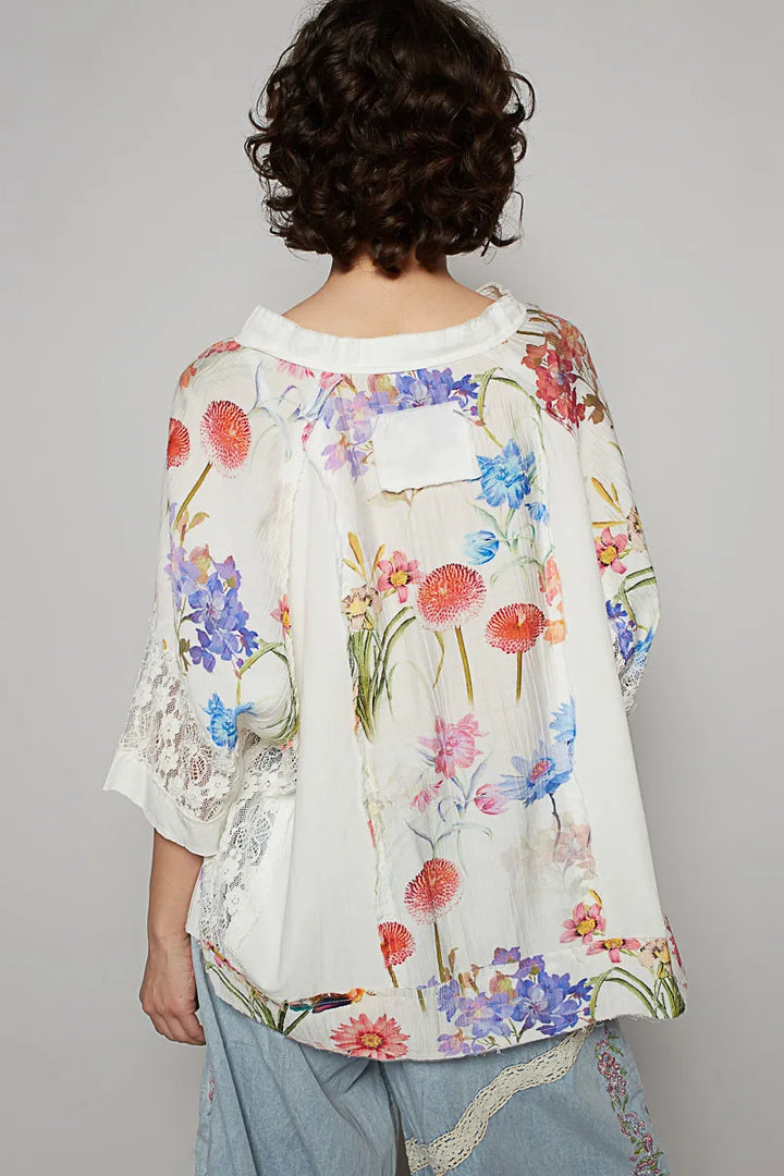 POL Floral V-Neck Raw Edge T-Shirt with Lace Detail T-Shirts