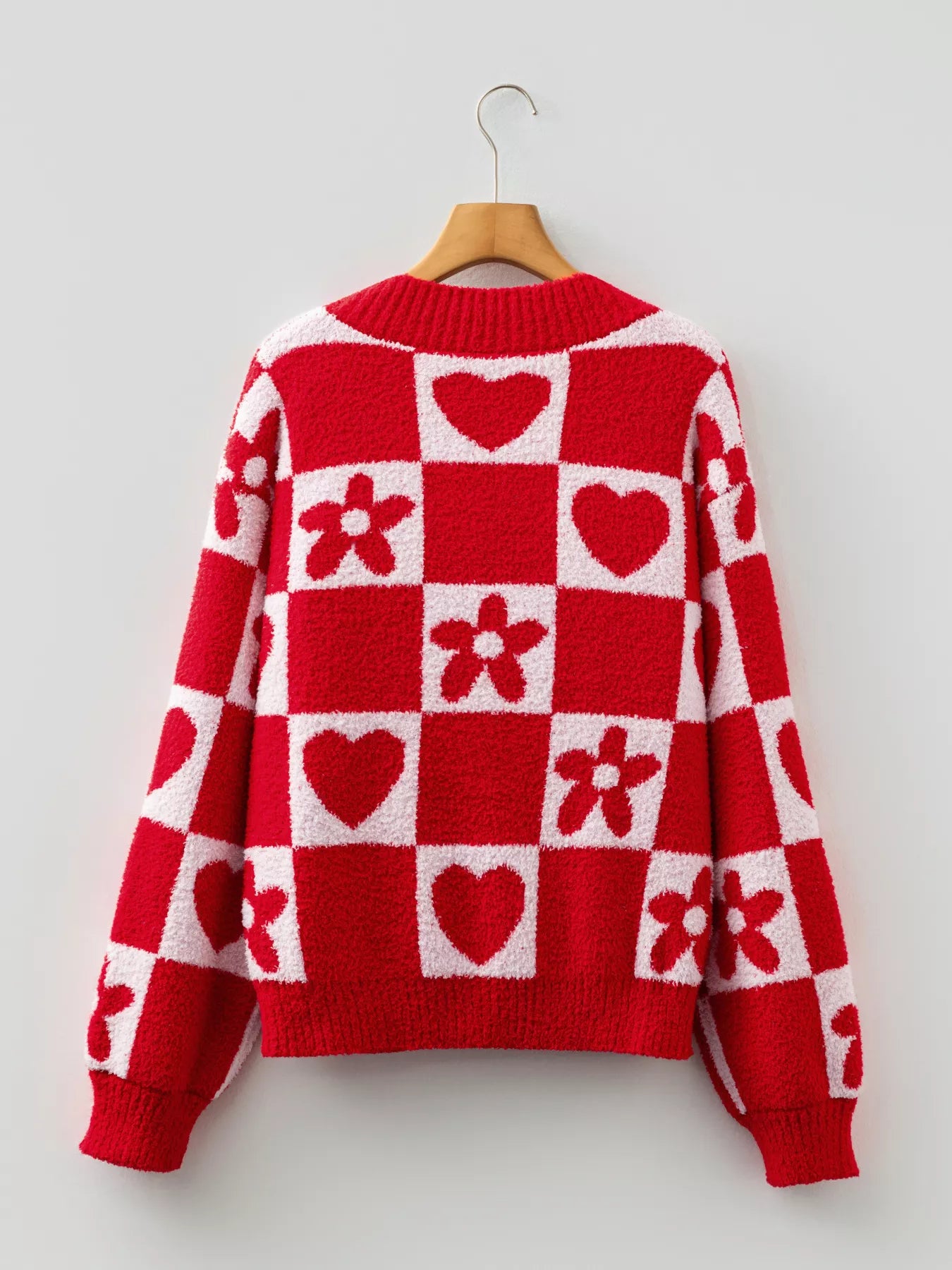 Daverri Floral Heart red white checkered knit V-neck sweater