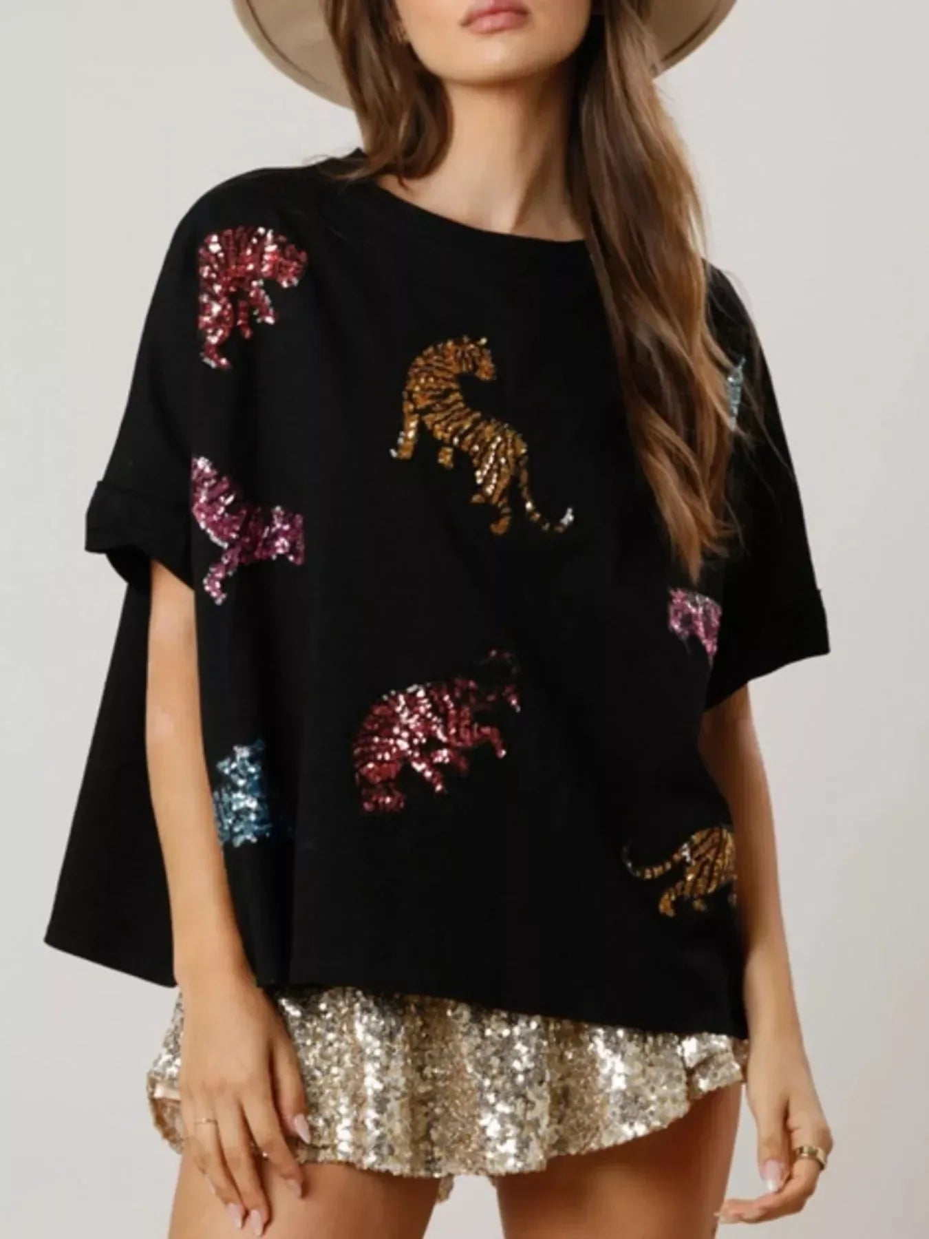 Sequin Tiger Round Neck T-Shirt - DAVERRI FASHIONS