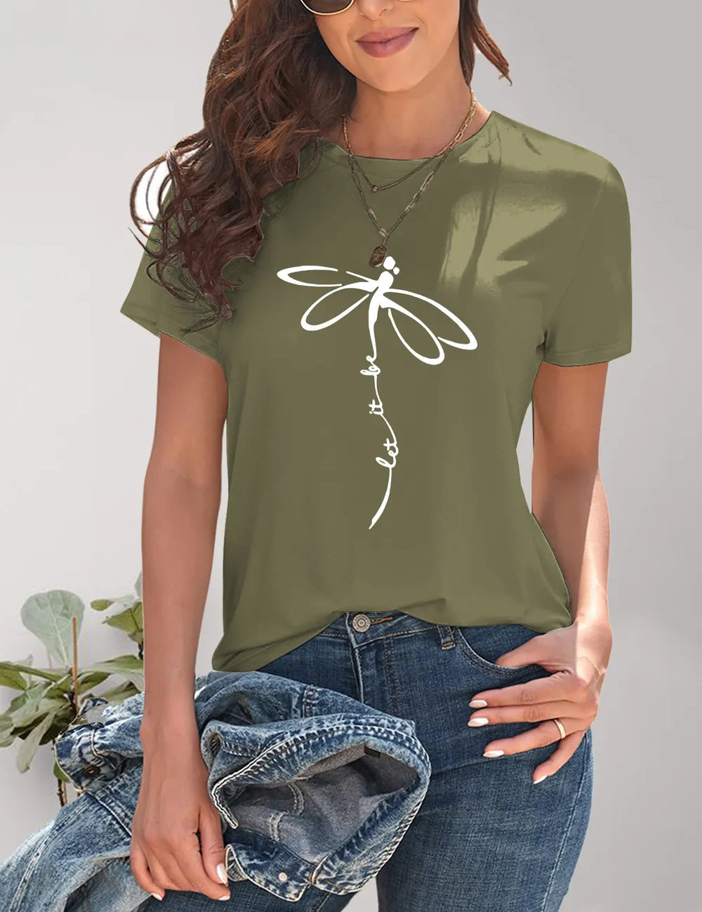 Olive green dragonfly print round neck short sleeve t-shirt