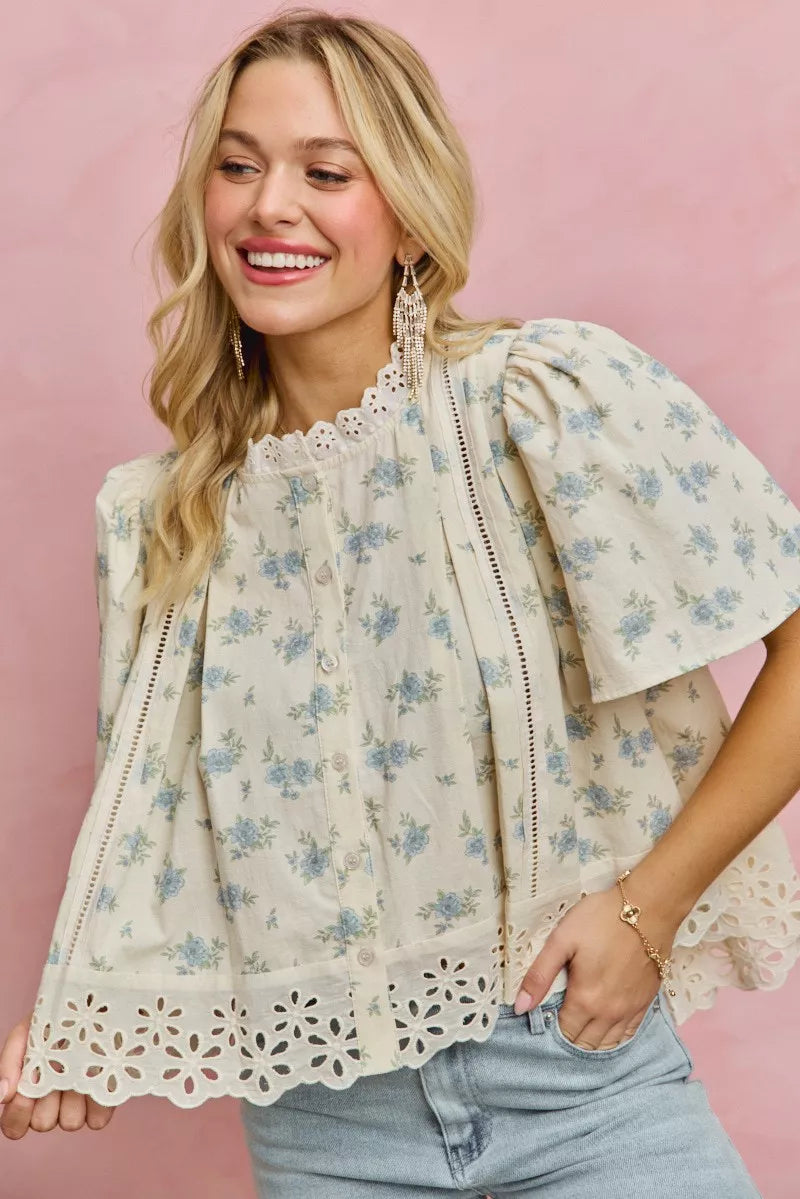 SO ME floral print lace trim flutter sleeves blouse with blue embroidery