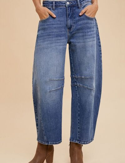 Annie Wear Mid Rise Barrel Leg Jeans with Pockets Medium