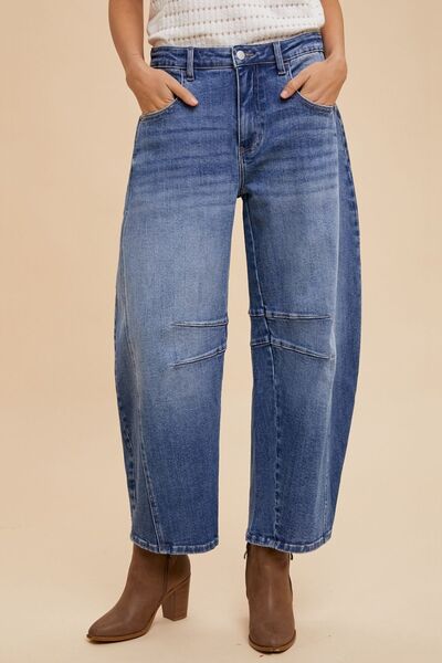 Annie Wear Mid Rise Barrel Leg Jeans with Pockets Medium