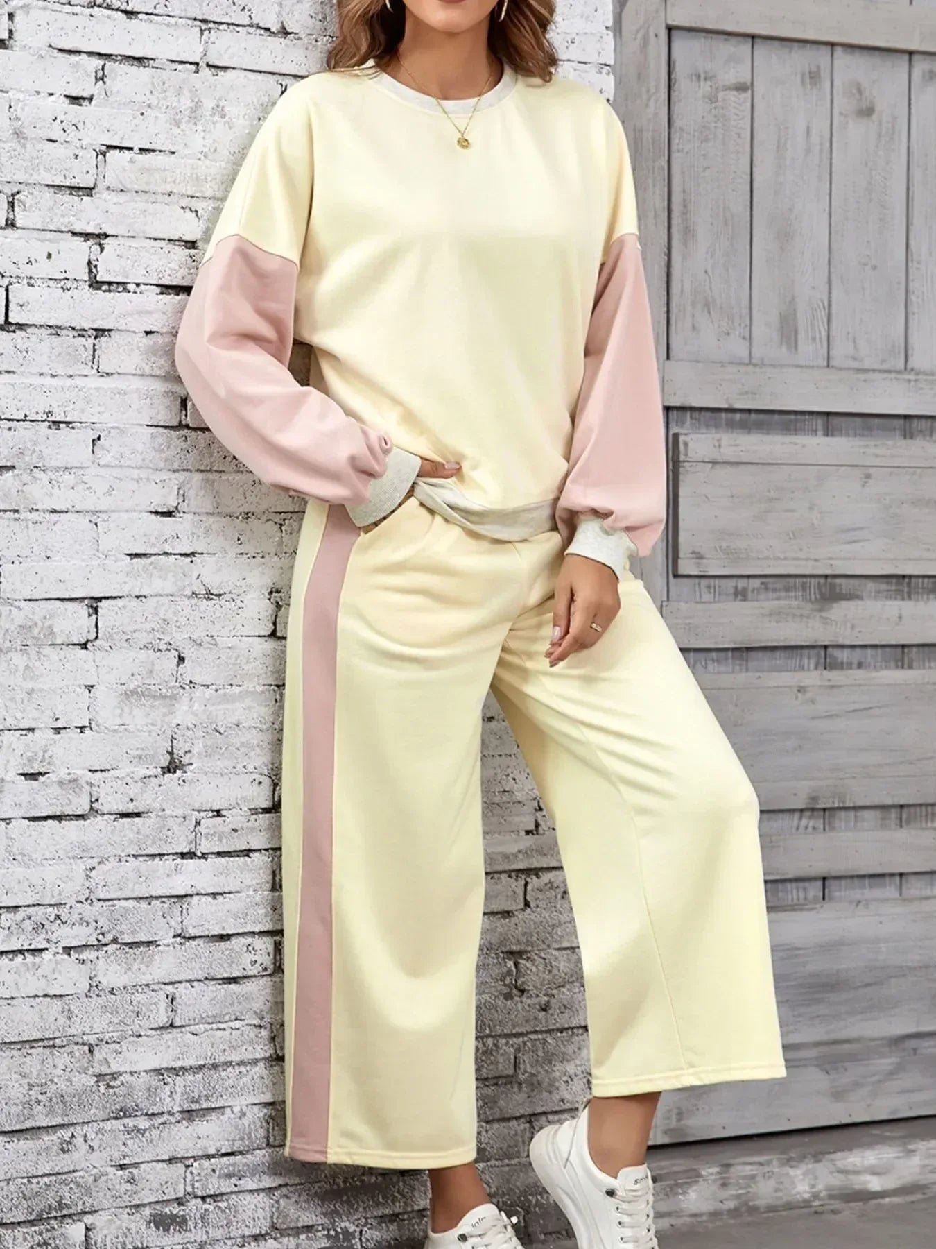 Color Block Round Neck Top and Pants Set - DAVERRI FASHIONS