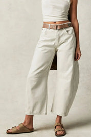 Cream Retro Barrel Jeans with Pockets | Jeans Daverri Fashions