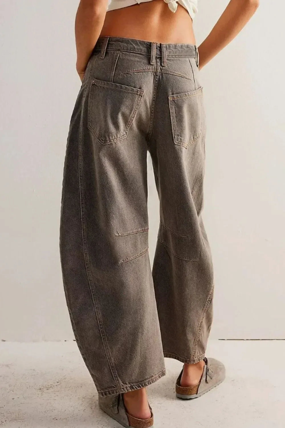 Retro Barrel Jeans with Pockets - DAVERRI FASHIONS