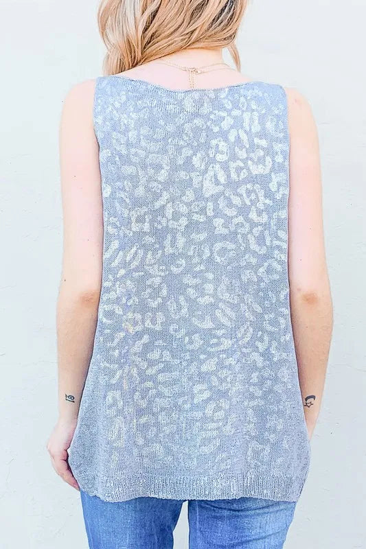 And The Why Leopard Foil Print Sleeveless Sweater Top Sweaters