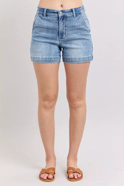 Judy Blue mid-rise light-wash denim shorts with 5-pocket design and rolled cuffs
