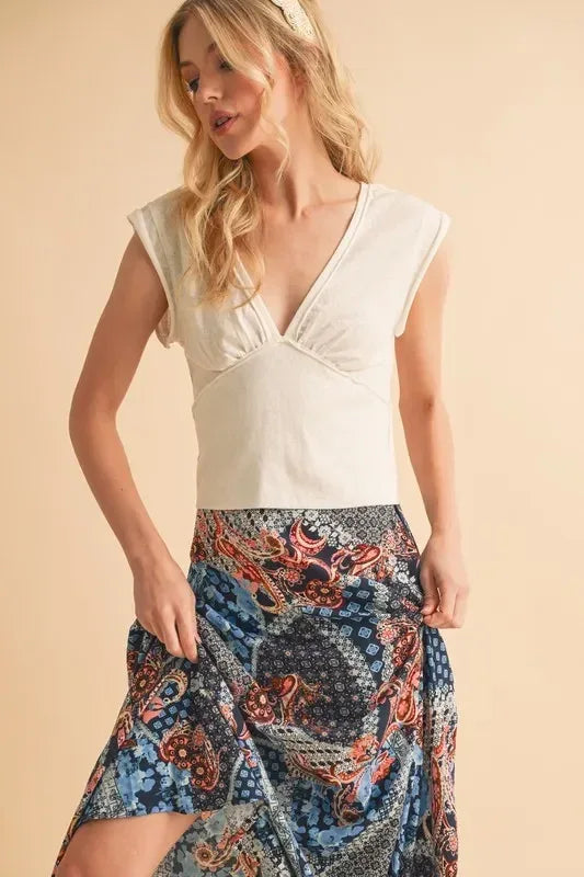 Aemi+Co V-Neck Cap Sleeve Cropped Top - DAVERRI FASHIONS