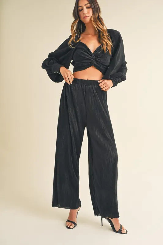 MABLE Front Twisted Long Sleeve Top and Pants Set Black