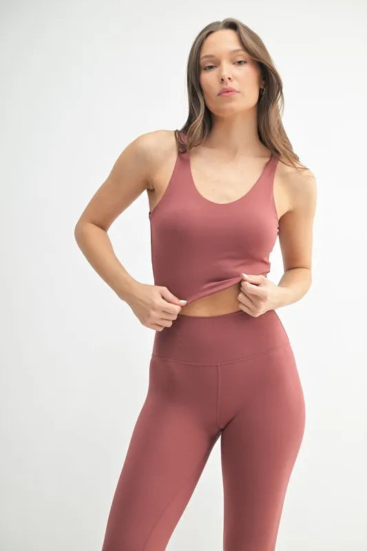 MONO B Venice Cloud Light U-back Active Tank RED PEAR