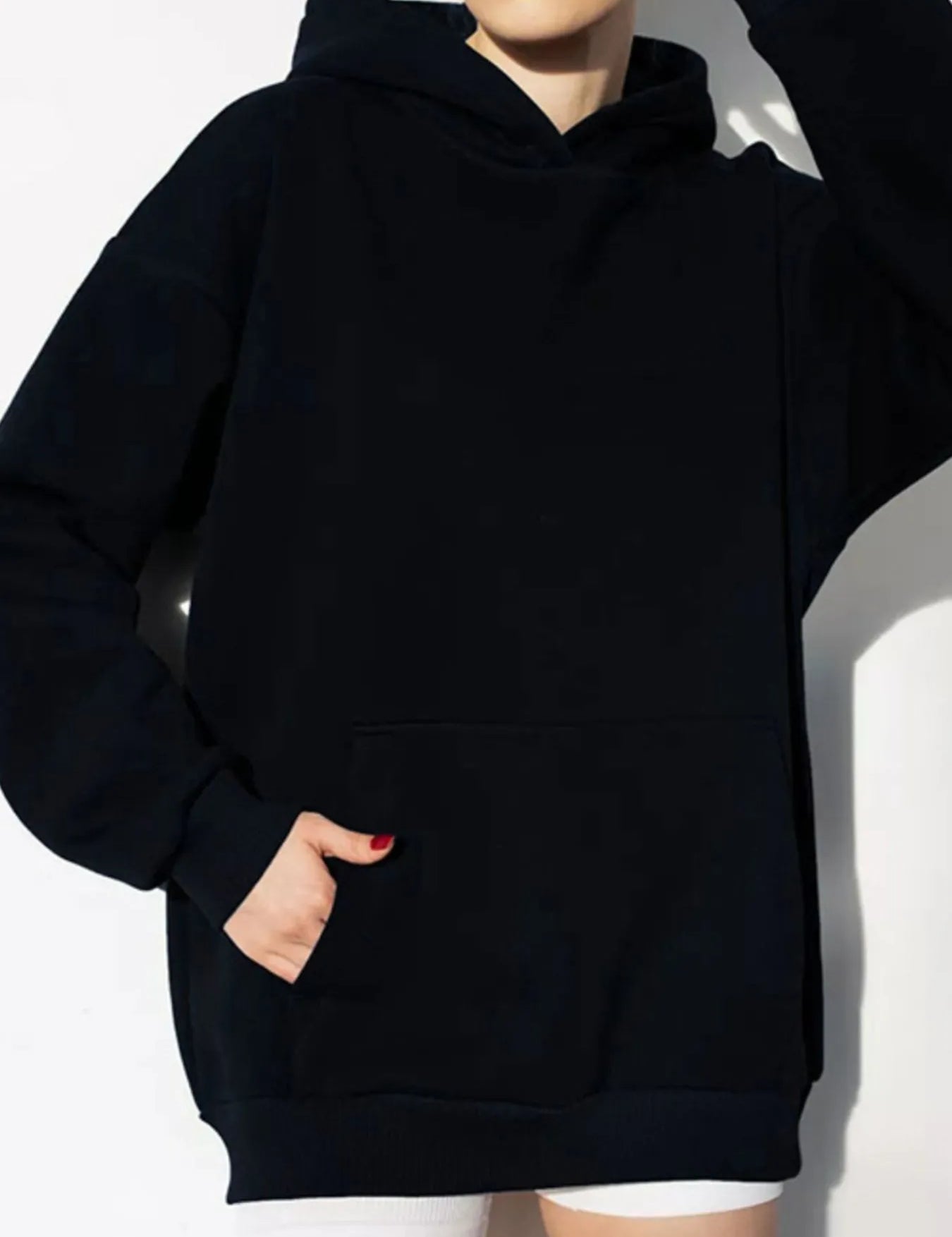 Black Kangaroo Pocket Long Sleeve Hoodie | Hoodies Daverri Fashions