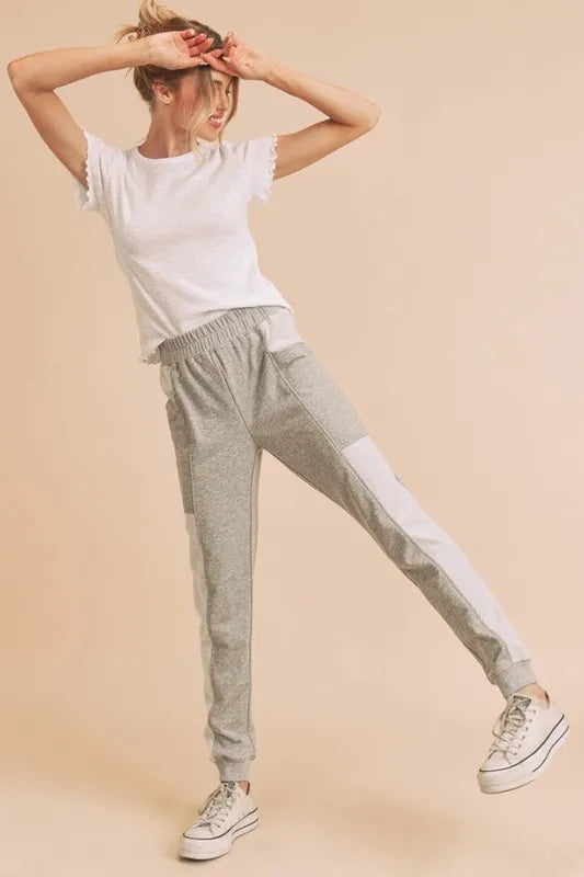 Aemi+Co Round Neck Lettuce Hem Short Sleeve T-Shirt