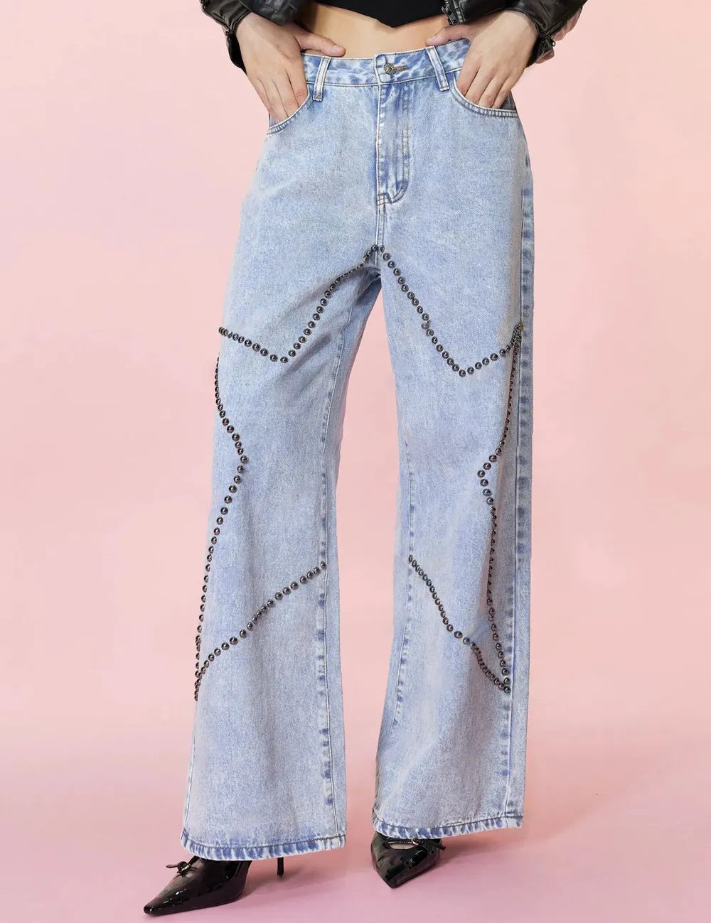 Light Studded Star Straight Jeans with Pockets | Jeans Daverri Fashions