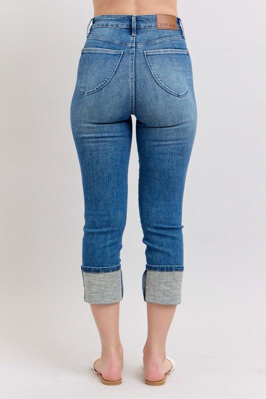 Judy Blue Full Size Skinny Cuff Capris Jeans with Pockets | Capri Jeans Daverri Fashions