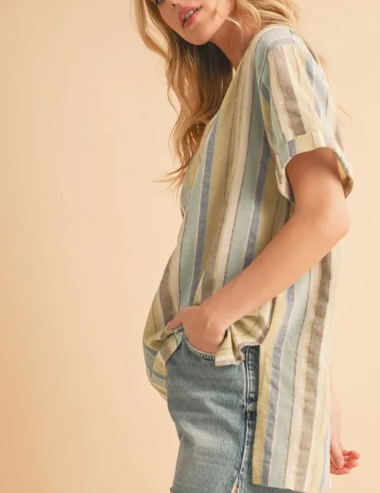 Aemi+Co Side Slit Striped Short Sleeve Blouse | Daverri Fashions