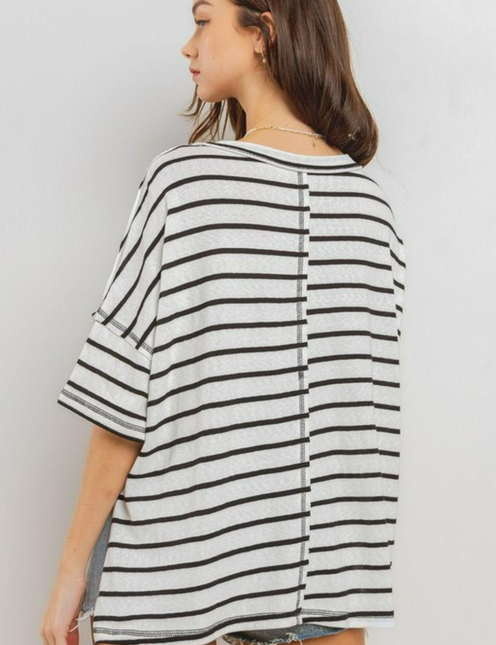 Ces Femme Side Slit Striped Round Neck Half Sleeve T-Shirt | T-Shirts Daverri Fashions