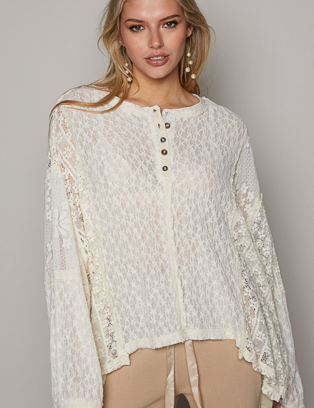 POL Round Neck Long Sleeve Raw Edge Lace Top Cream M