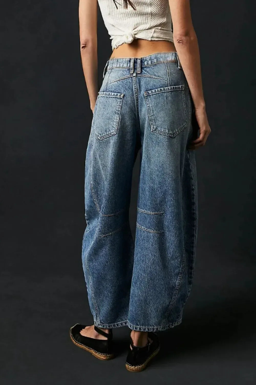 Retro Barrel Jeans with Pockets - DAVERRI FASHIONS